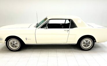 Ford-Mustang-1966-White-Black-25782-1