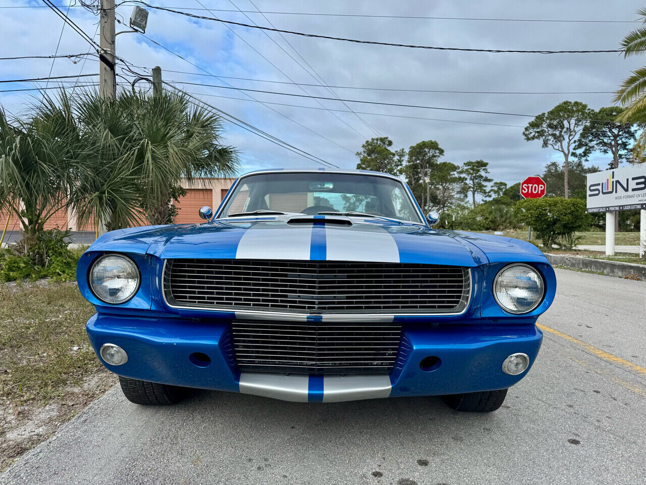 Ford-Mustang-1966-White-Black-34622-7