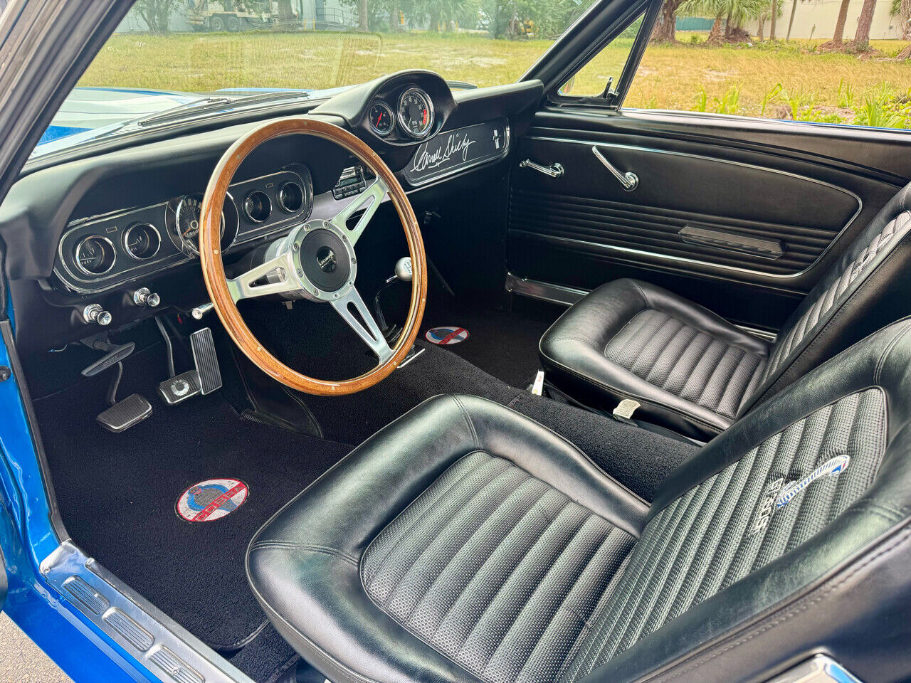 Ford-Mustang-1966-White-Black-34622-8