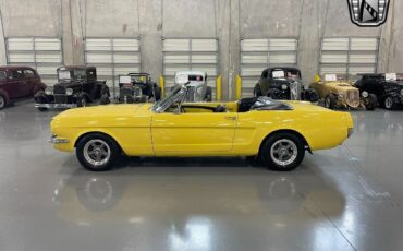 Ford-Mustang-1966-Yellow-Black-122936-3