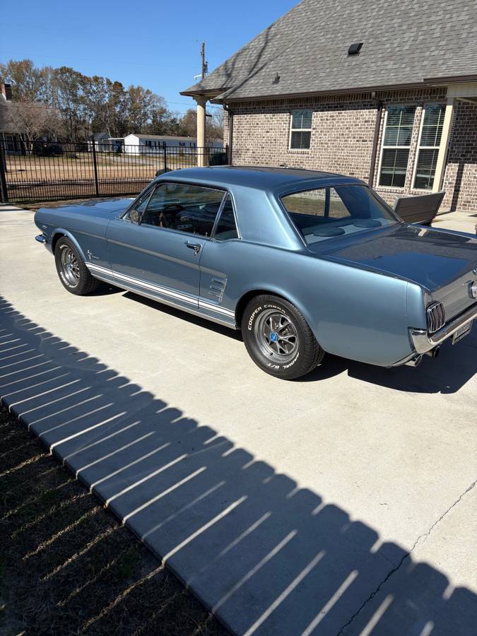 Ford-Mustang-1966-blue-77248-1