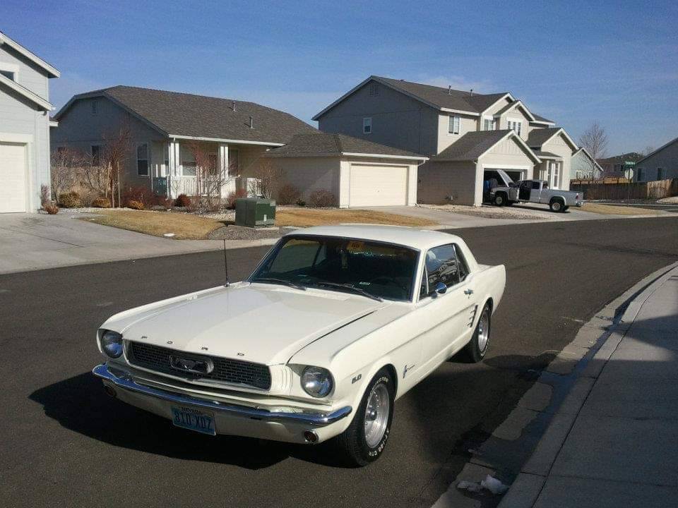 Ford-Mustang-1966-custom-16093-9