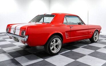 Ford-Mustang-1966-red-104622-8