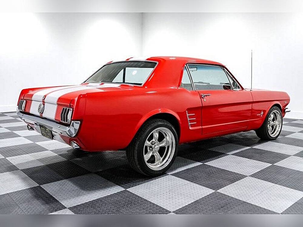 Ford-Mustang-1966-red-104622-8