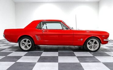 Ford-Mustang-1966-red-104622-9