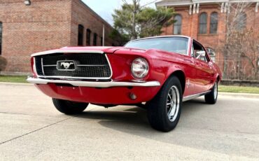 Ford-Mustang-1967-Red-Black-80467-3