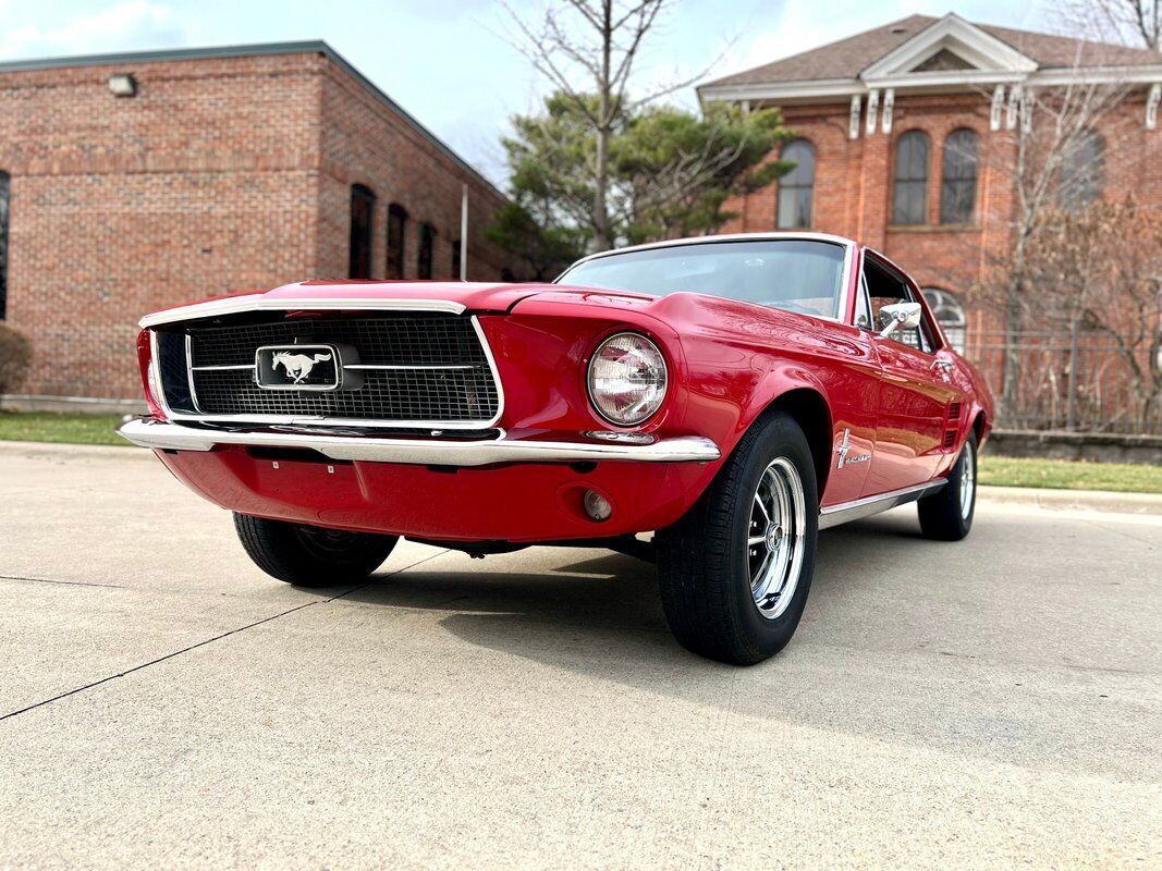 Ford-Mustang-1967-Red-Black-80467-3