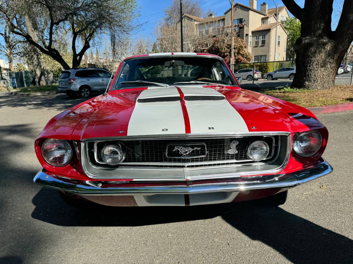 Ford-Mustang-1968-19867-4