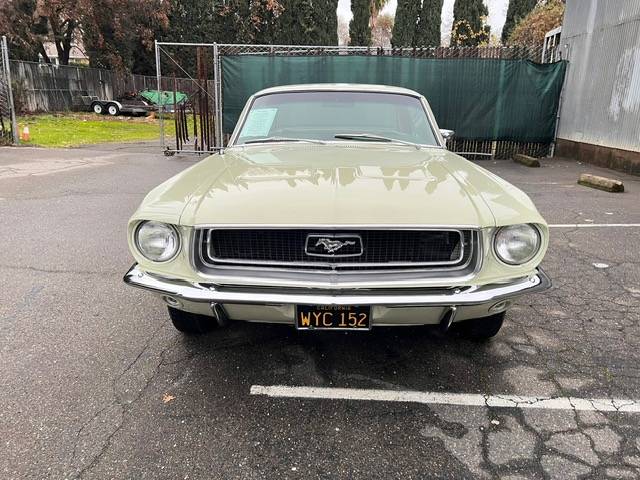 Ford-Mustang-1968-2