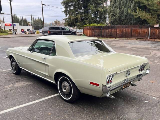 Ford-Mustang-1968-5