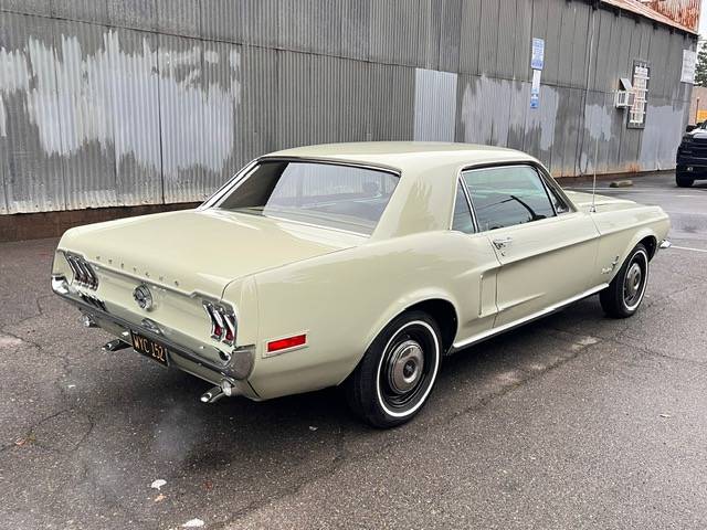 Ford-Mustang-1968-7