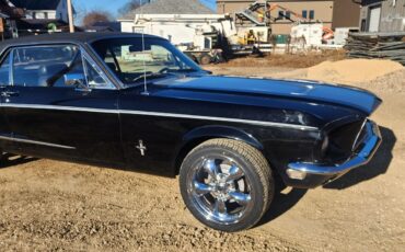 Ford-Mustang-1968-Black-Black-16206-1