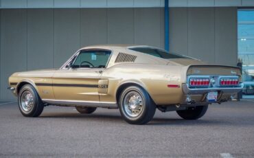 Ford-Mustang-1968-Gold-Tan-5190-1