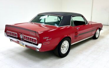 Ford-Mustang-1968-Red-Black-80338-4