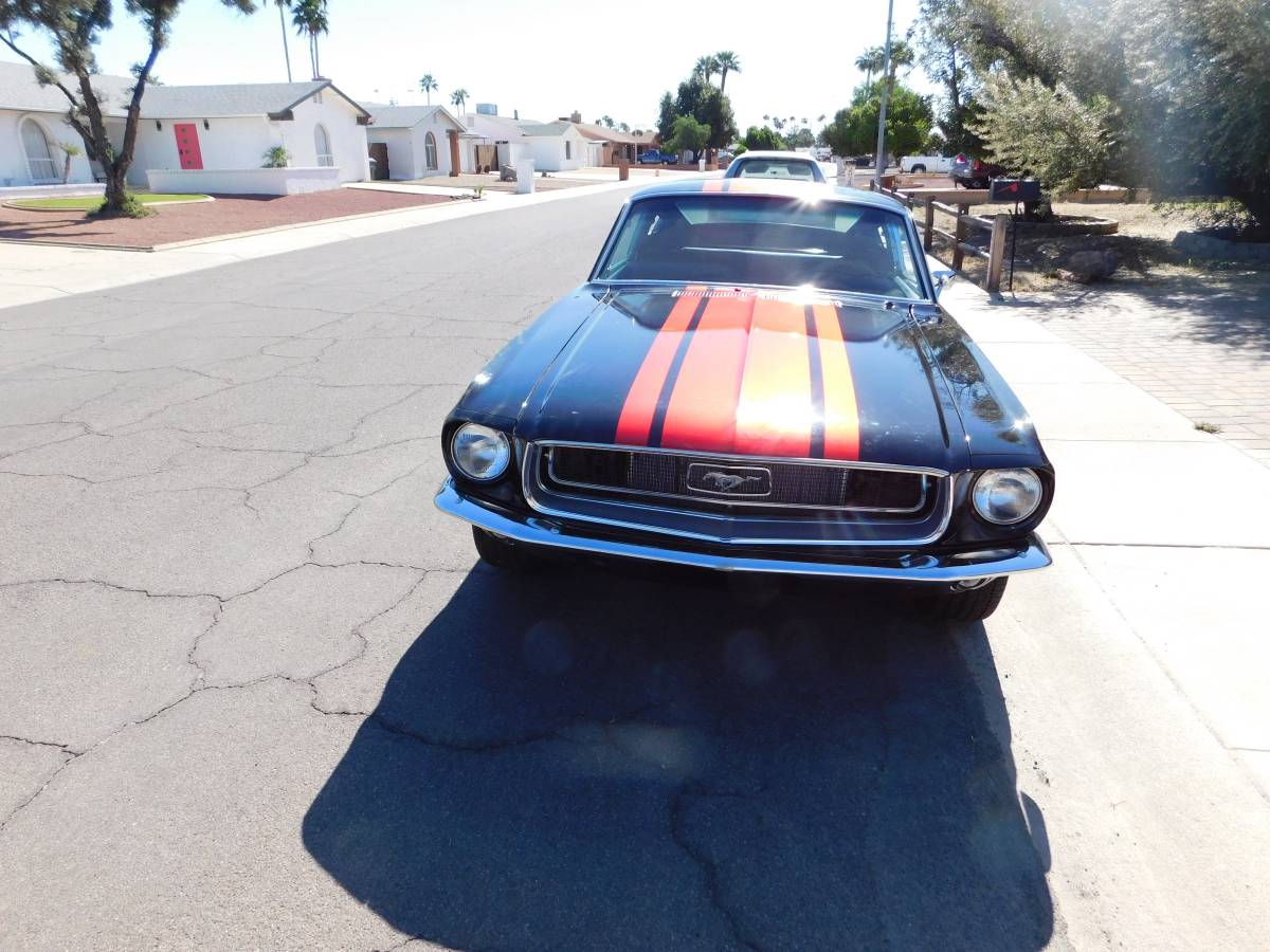 Ford-Mustang-1968-black-32-1