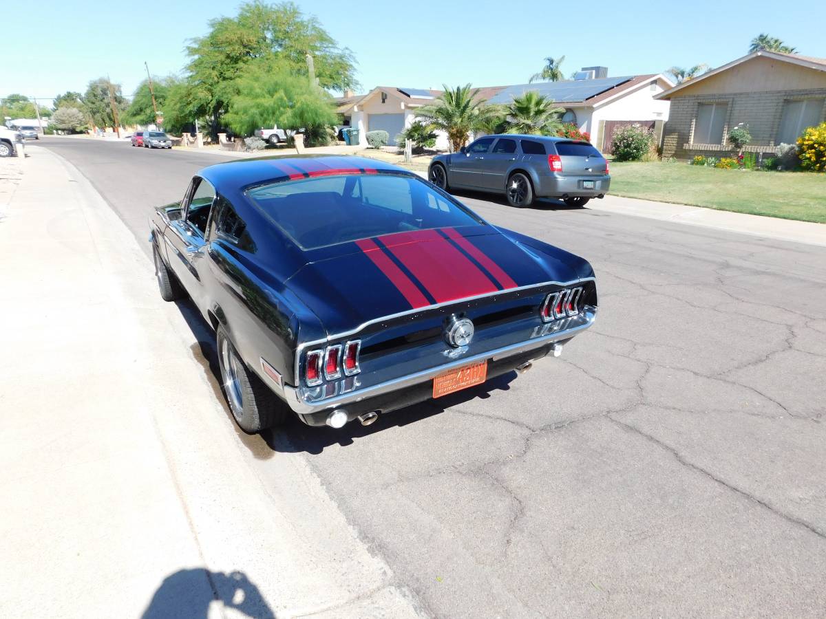 Ford-Mustang-1968-black-32-7