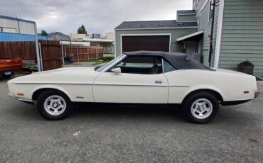 Ford-Mustang-1973-white-140412