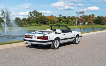 Ford-Mustang-1984-White-White-0-6