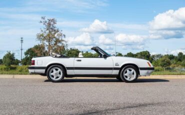 Ford-Mustang-1984-White-White-0-8