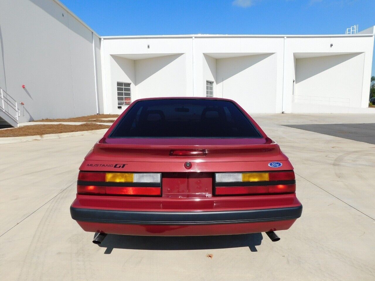 Ford-Mustang-1986-Red-Gray-82043-9