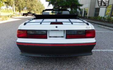 Ford-Mustang-1987-White-Gray-157587-4