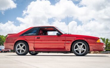 Ford-Mustang-1988-Red-Red-45964-16