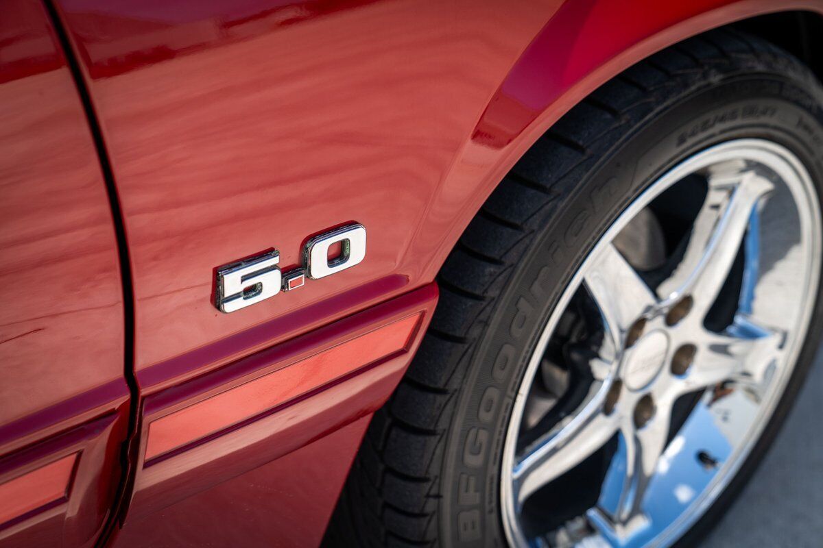 Ford-Mustang-1988-Red-Red-45964-19