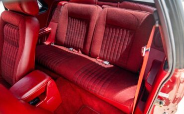 Ford-Mustang-1988-Red-Red-45964-29