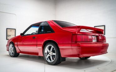 Ford-Mustang-1988-Red-Red-45964-3