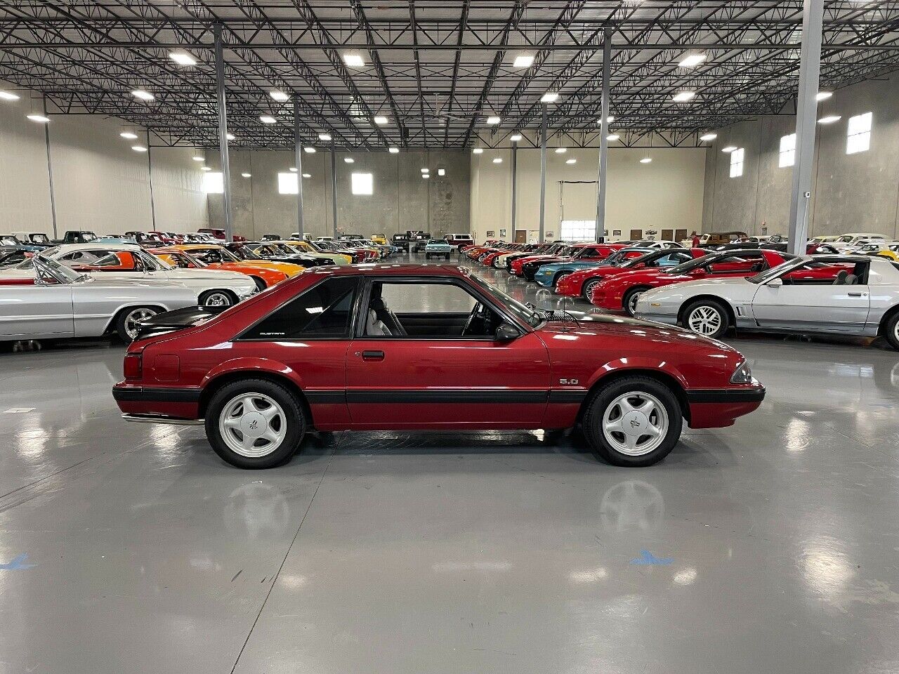 Ford-Mustang-1991-Maroon-Black-94245-5