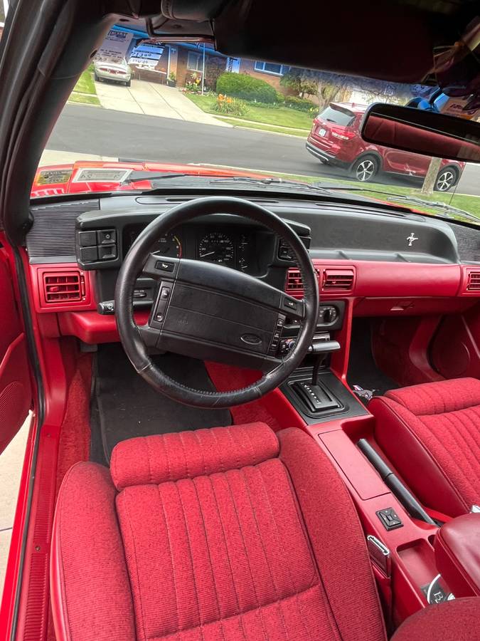 Ford-Mustang-1991-red-112697-3