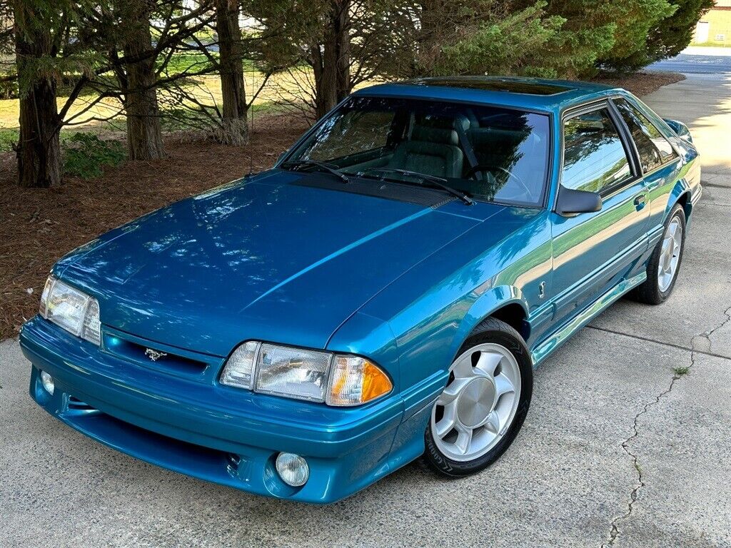 Ford-Mustang-1993-5