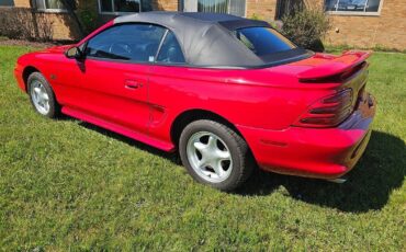 Ford-Mustang-1995-Red-Black-38302-13