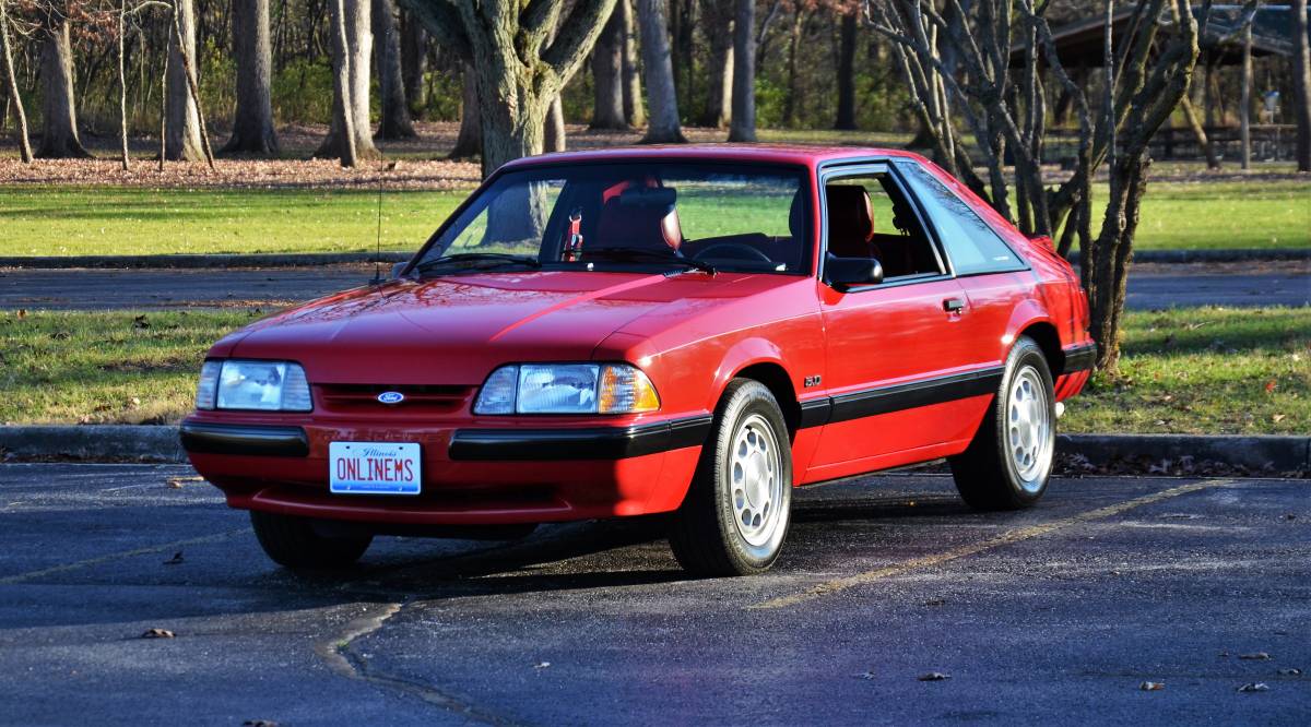 Ford-Mustang-5.0-1989-14