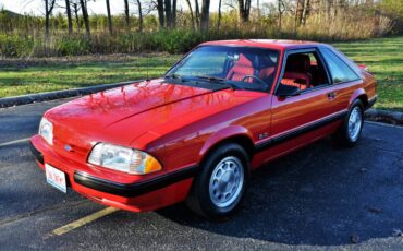 Ford-Mustang-5.0-1989-6