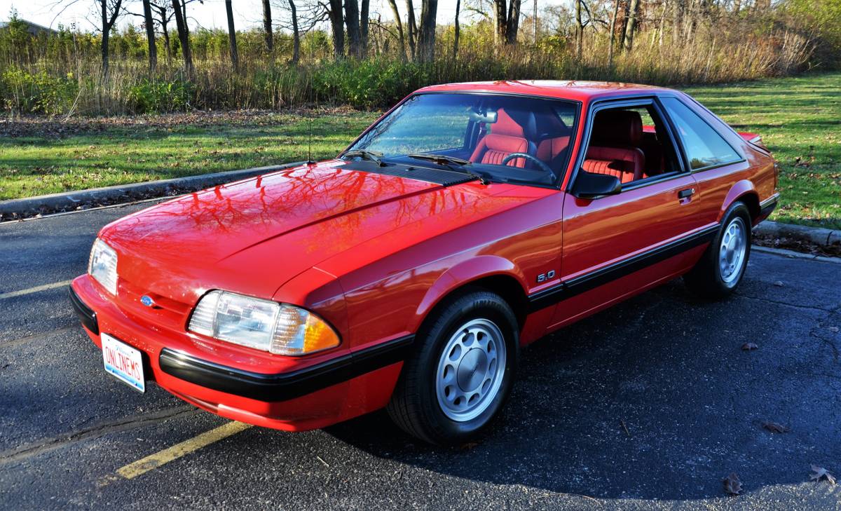 Ford-Mustang-5.0-1989-6