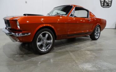 Ford-Mustang-Cabriolet-1965-Orange-Black-241-2