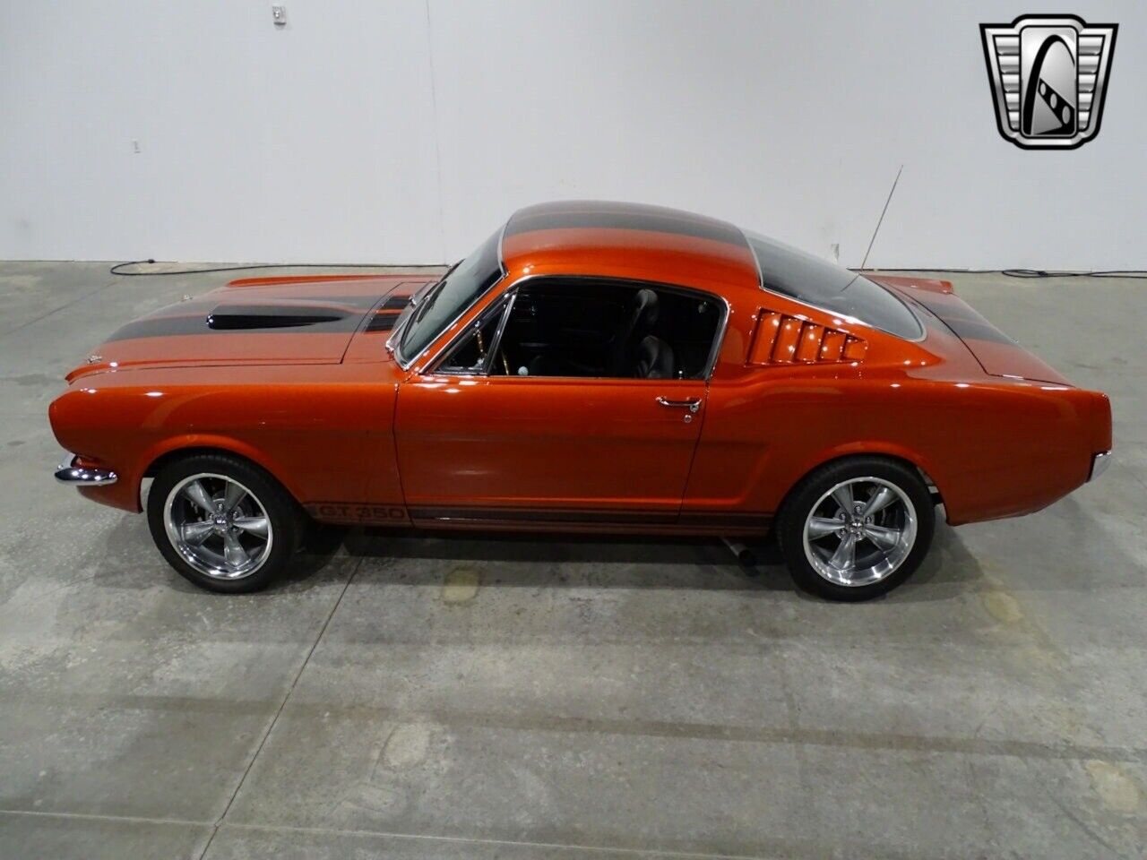 Ford-Mustang-Cabriolet-1965-Orange-Black-241-3