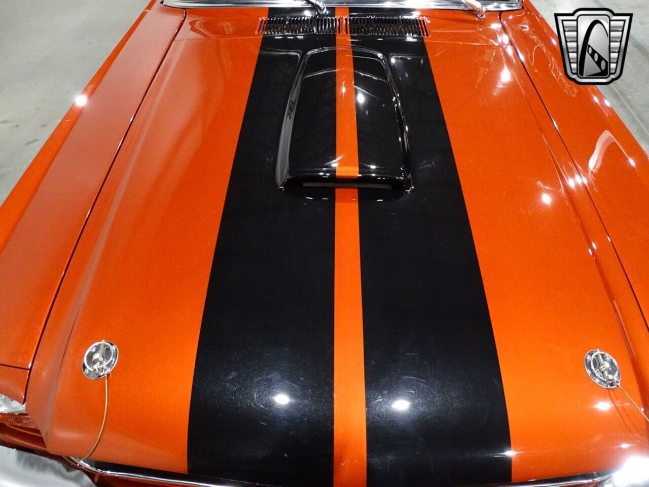 Ford-Mustang-Cabriolet-1965-Orange-Black-241-9