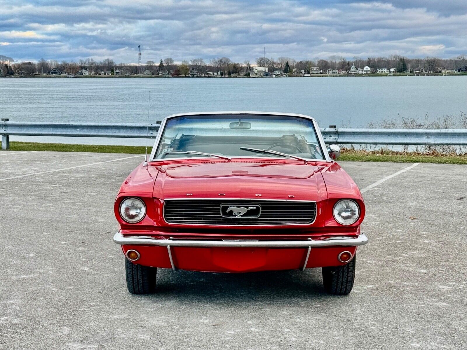 Ford-Mustang-Cabriolet-1966-Red-Black-65632-11