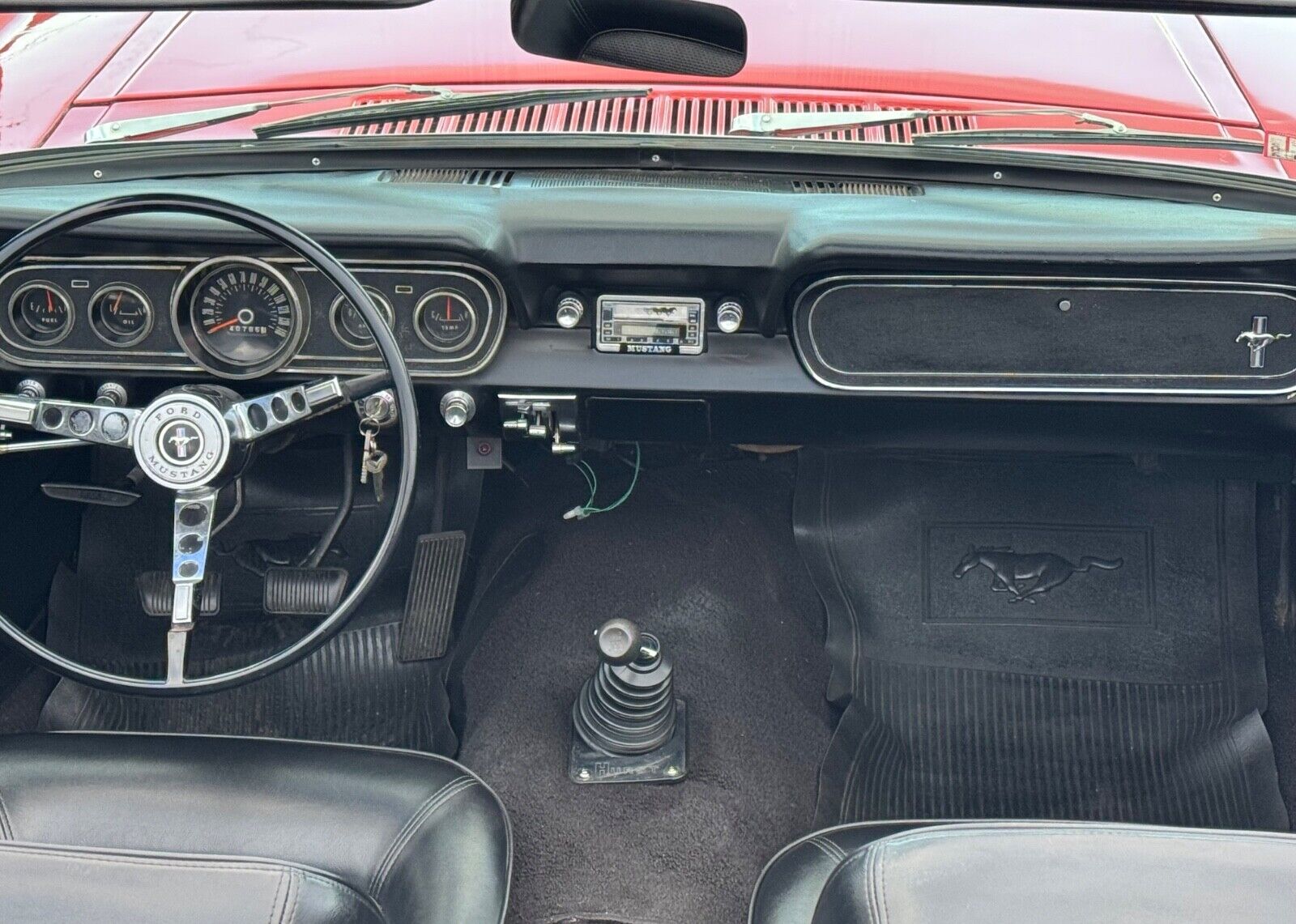 Ford-Mustang-Cabriolet-1966-Red-Black-65632-19