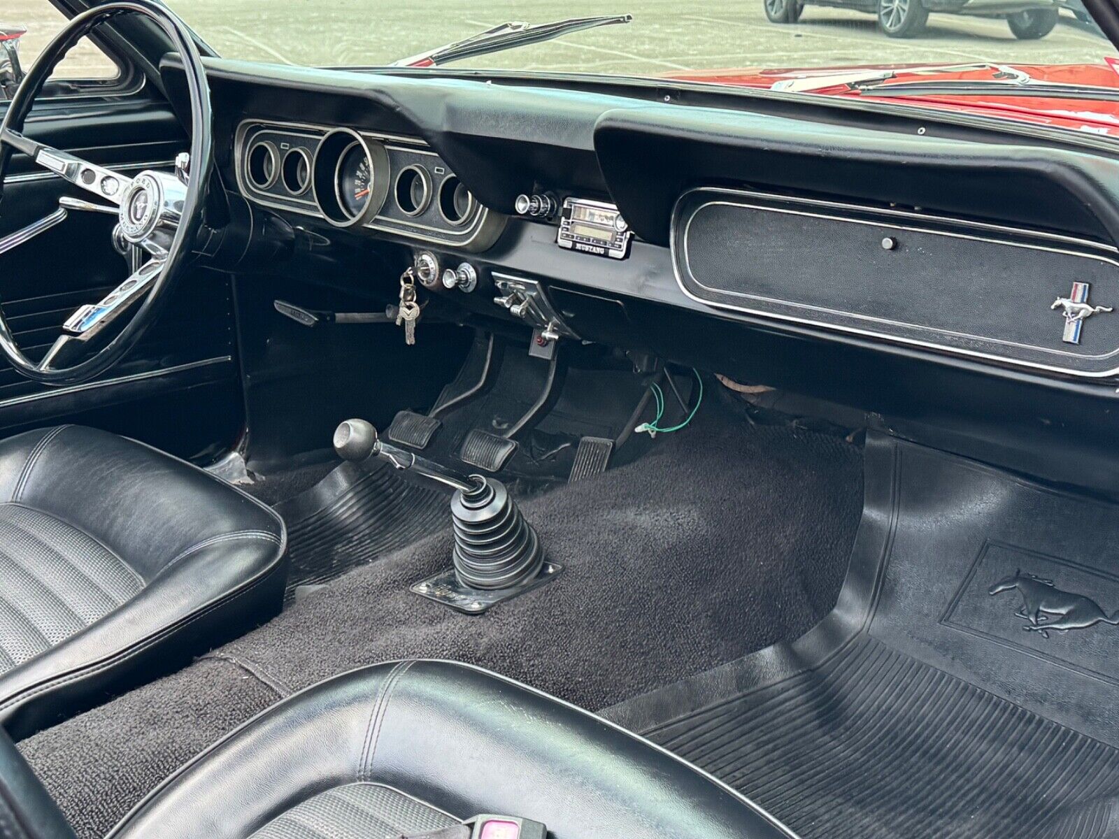 Ford-Mustang-Cabriolet-1966-Red-Black-65632-20