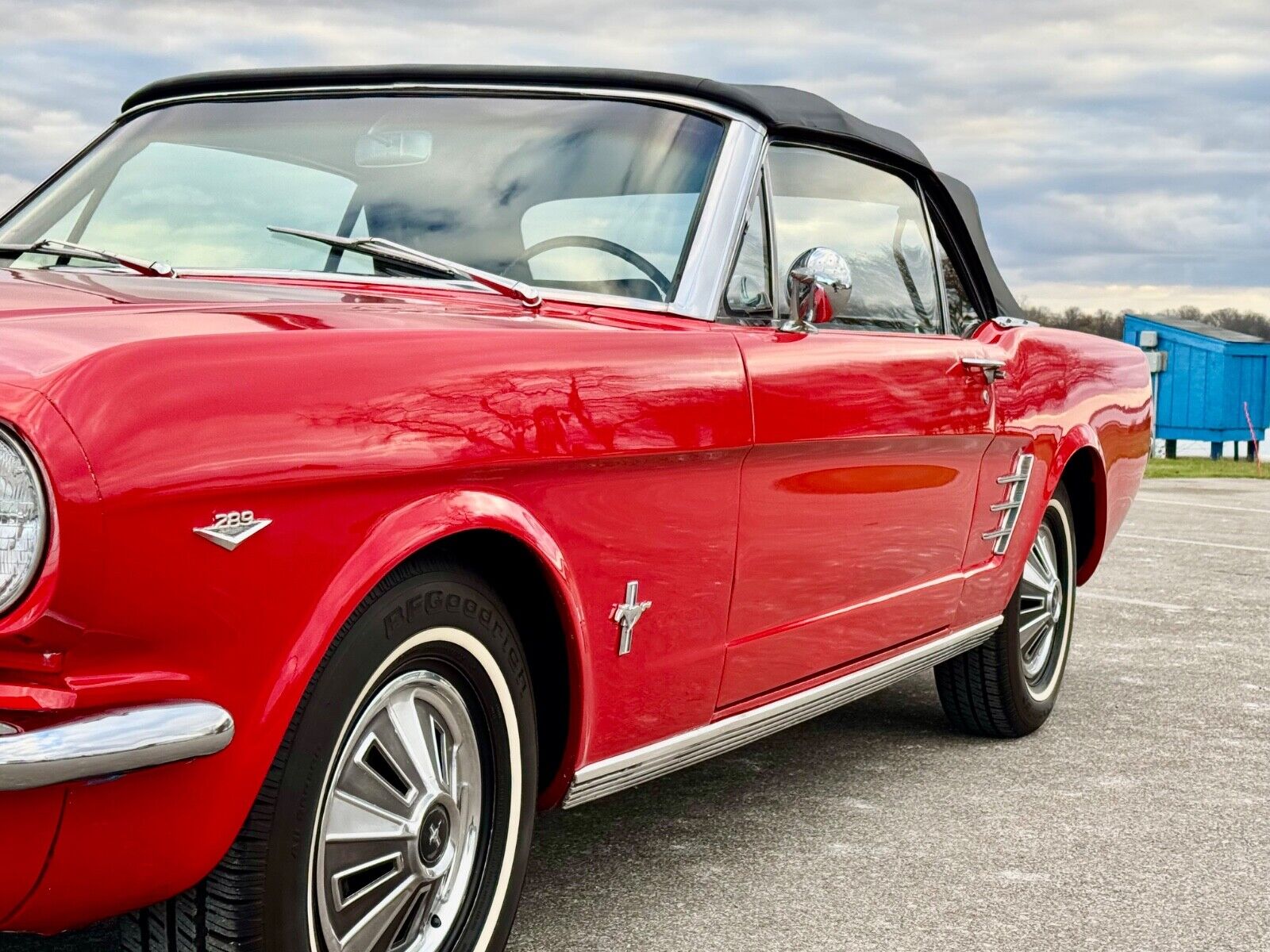 Ford-Mustang-Cabriolet-1966-Red-Black-65632-21