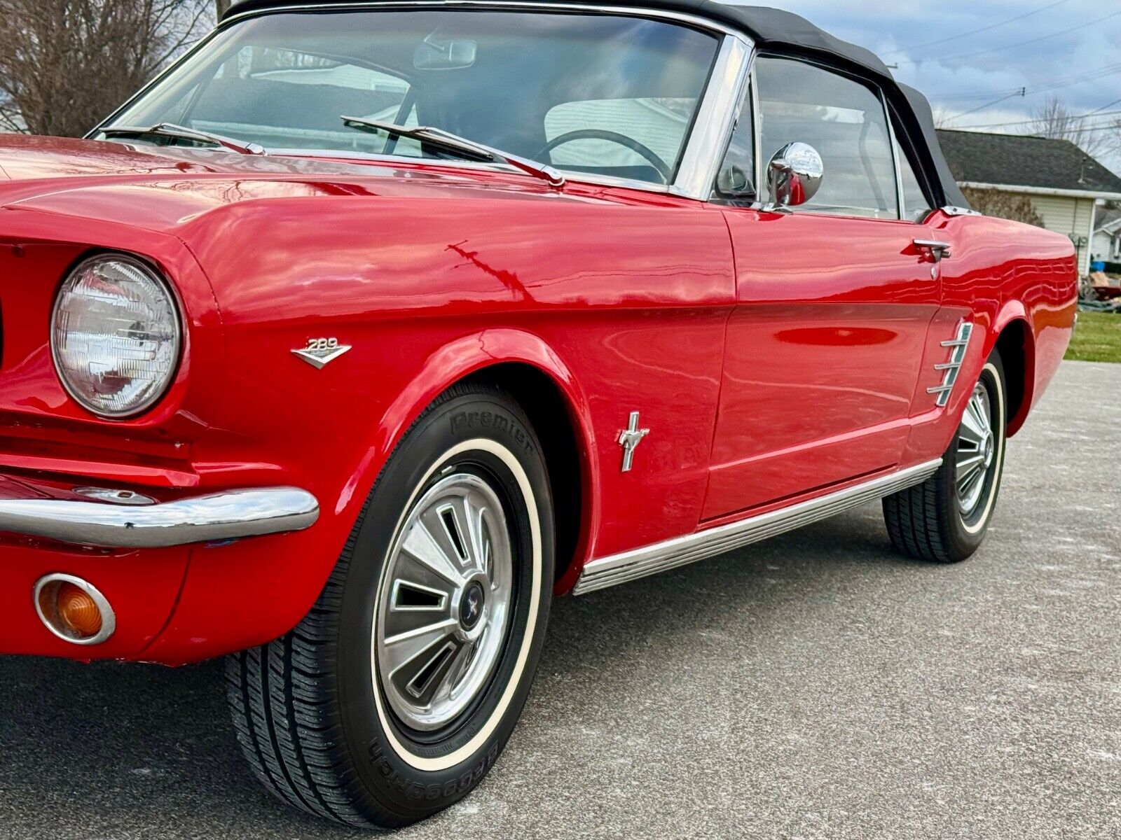 Ford-Mustang-Cabriolet-1966-Red-Black-65632-32