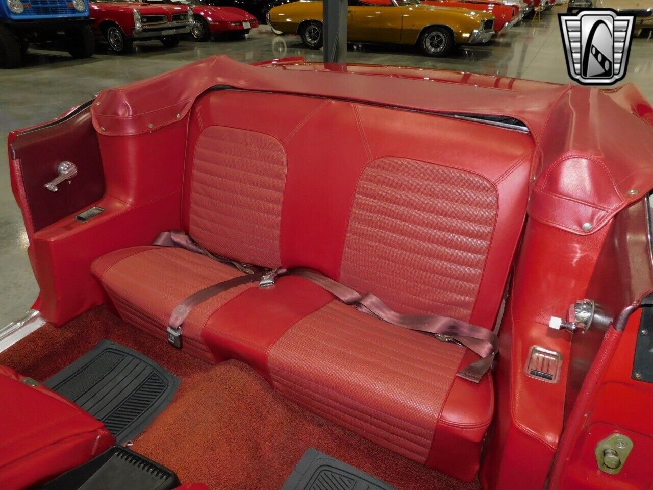 Ford-Mustang-Cabriolet-1966-Red-Red-13066-8