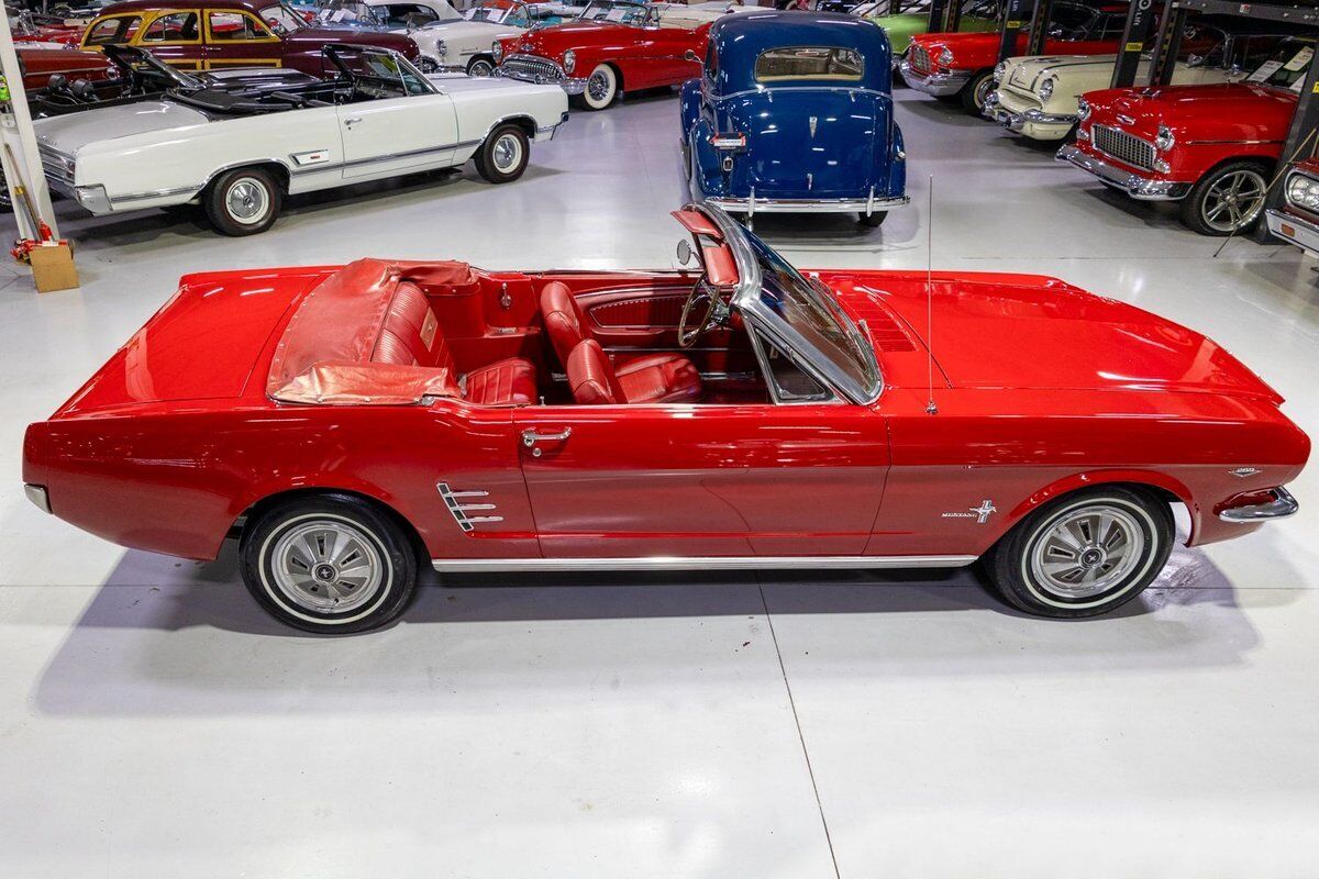 Ford-Mustang-Cabriolet-1966-Red-Red-52738-7