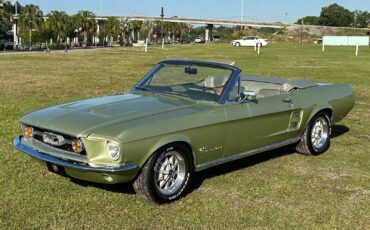 Ford-Mustang-Cabriolet-1967-1