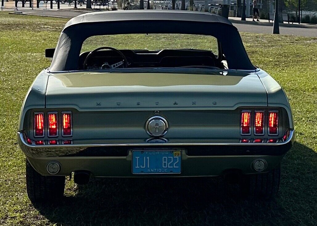 Ford-Mustang-Cabriolet-1967-20