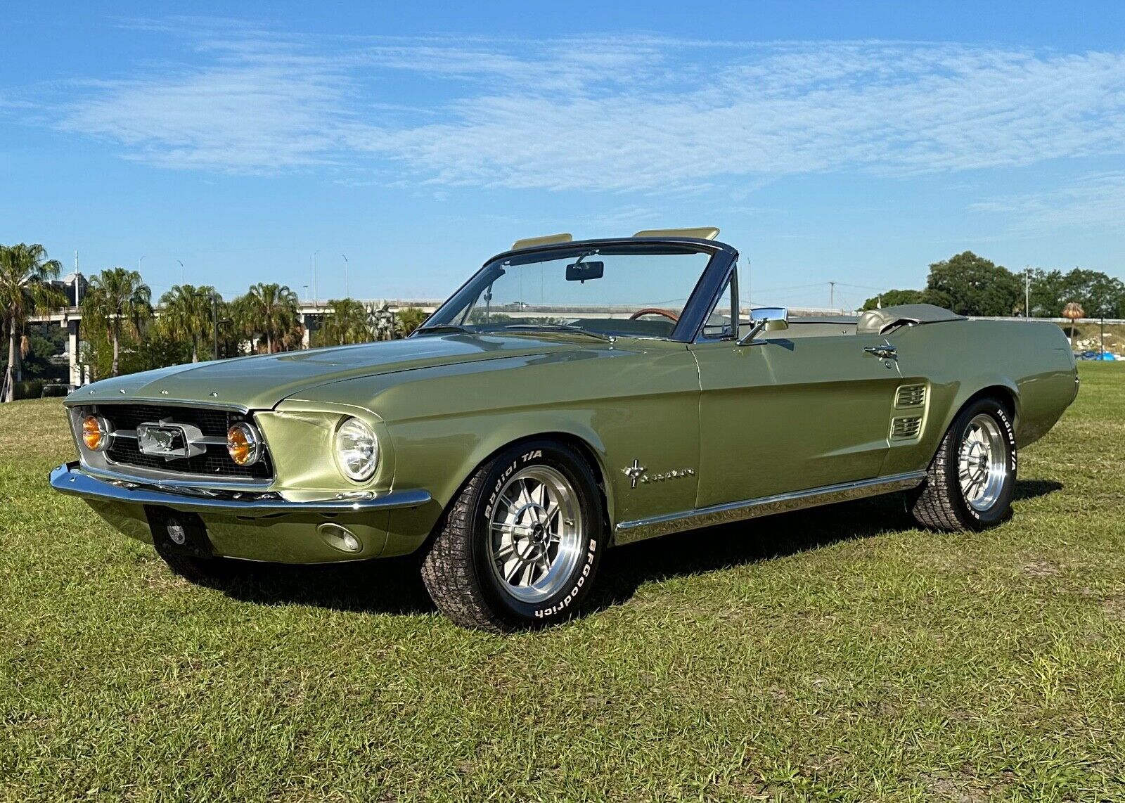 Ford-Mustang-Cabriolet-1967-23