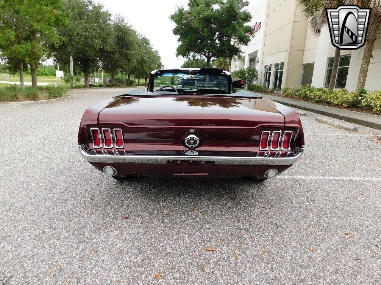 Ford-Mustang-Cabriolet-1967-Burgundy-Black-1189-4